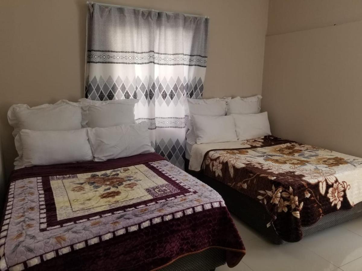 Pinto City Motel Kempton Park Eksteriør bilde