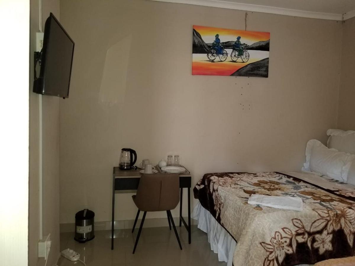 Pinto City Motel Kempton Park Eksteriør bilde