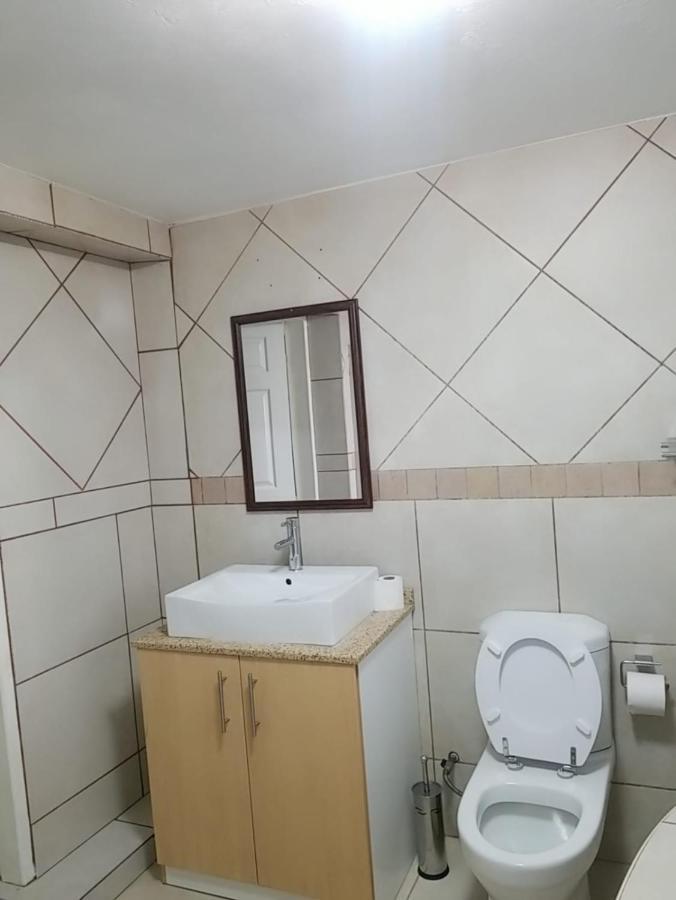 Pinto City Motel Kempton Park Eksteriør bilde